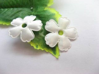 1000 White Ribbon Padded Flower Embellishments Trims