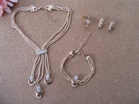 1Set Necklace Bracelet with Matchable Earring and Ring Jewelry S