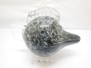 1X Handmade Art Glass Fish Figurine Ornament 13cm High (image for) 1X Handmade Art Glass Fish Figurine Ornament 13cm High