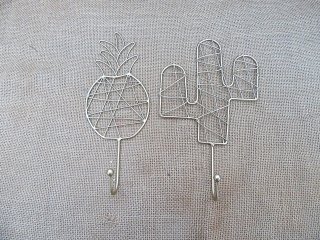 6Pcs Unique Metal Mesh Pegboard Mesh Hooks Home Office Supplies