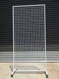 1X New White Wire Mesh Backdrop Stand 200x100cm with Feet