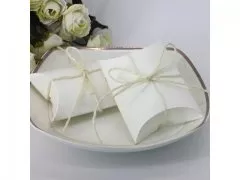 100Pcs Wedding Favour/Bomboniere Pillow Boxes w/Hemp Cord 100Pcs Wedding Favour/Bomboniere Pillow Boxes w/Hemp Cord