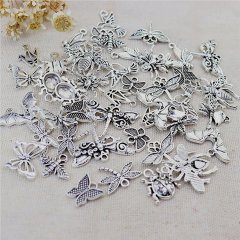 100Pcs Insect Beads Pendants Charms Jewelry Finding Assorted