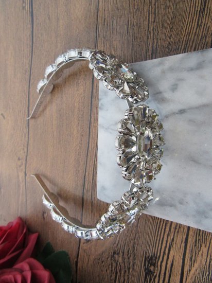 6Pcs Elegant Bridal Wedding Tiara Crown Rhinestone Headband - Click Image to Close