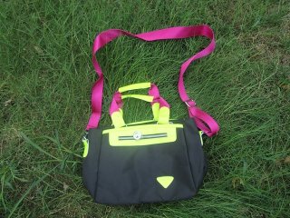 1Pc New 2 Usage Handbag Sling Bag Randomly Color (image for) 1Pc New 2 Usage Handbag Sling Bag Randomly Color