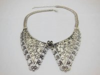 6X Fashion Flower Edge Angle Wings Collar Bib Necklace
