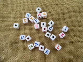 100Pcs Colorful Words on White Alphabet Letter Beads Cube Loose