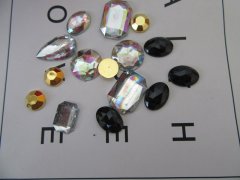 (image for) 2Pkts X 180Grams Flatback Rhinestones 10-16mm Retail Package