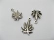 200 Charms Metal Maple-leaf Pendants finding (image for) 200 Charms Metal Maple-leaf Pendants finding