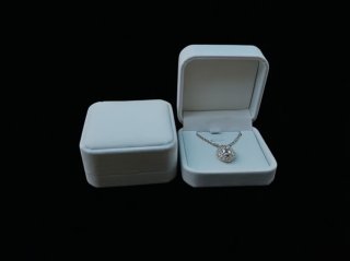 6Pcs Velvet Necklace Pendant Jewellery Display Cases Gift Boxes 7x7x3.5cm (image for) 6Pcs Velvet Necklace Pendant Jewellery Display Cases Gift Boxes 7x7x3.5cm