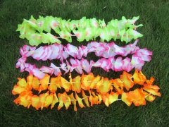(image for) 12 Pieces Hawaiian Dress Party Flower Leis/Lei 56cm long Mixed Color