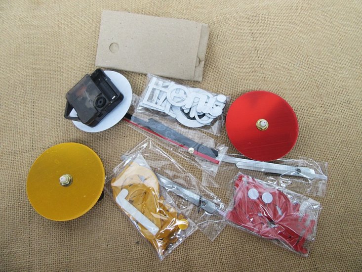 34Sets Clock Movement Kit w/Time Hands & Numbers Mixed Color - Click Image to Close