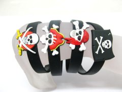 (image for) 50Pcs Fancy Dress Rubber Pirate Skull Bracelet Assorted