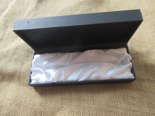 4Pcs Deep Pocket Pen Black Box White Satin Bed Display Case