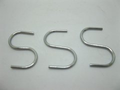 200 New Metal S-Shaped Hooks 40mm 200 New Metal S-Shaped Hooks 40mm