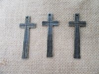 30Pcs New Alloy Bronze Cross Beads Charms Pendants 30Pcs New Alloy Bronze Cross Beads Charms Pendants