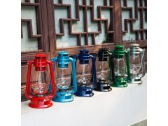 (image for) 4Pcs Camping Lantern Kerosene Hurricane Lamps Randomly Color