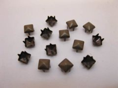 (image for) 500Pcs Bronze Pyramid Studs 5x5mm Leather Craft