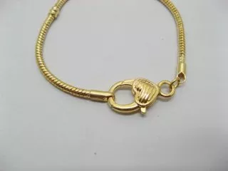 4Pcs Golden Heart Clasp European Bracelet 20cm ac-str257