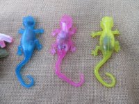 12Pcs Chameleon Lizard Squeeze Toys Filled with Bugs