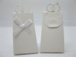 50Pcs White Triangle Bomboniere Gifts Boxes Wedding Favor (image for) 50Pcs White Triangle Bomboniere Gifts Boxes Wedding Favor