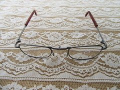 (image for) 1Pc Clear Folding Foldable Reading Glasses 225+ with Case