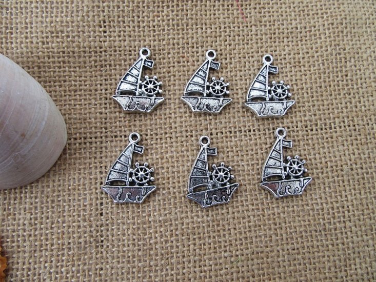 100Pcs New Sail Boat Beads Charms Pendants Jewellery Findings - Click Image to Close