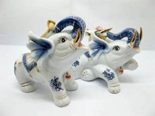 1Pair Fengshui Ceramic Elephant Statue Home Decoration
