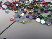 520Grams Boxed Acrylic Flatback Rhinestones Retails Package