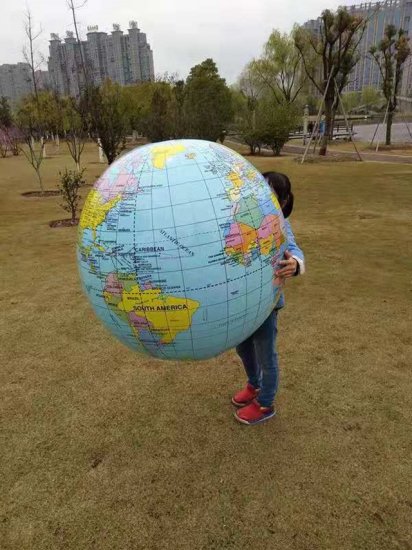 1Pc Funny Inflatable World Globe Earth Beach Ball Outdoor Play 1 - Click Image to Close