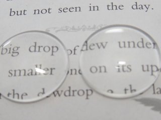 200Pcs Clear Round Glass Magnifying Cabochon Tiles 16mm Beads