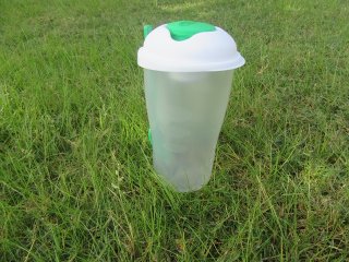 1Pc Portable Healthy Meal Shaker Cup Salad Container (image for) 1Pc Portable Healthy Meal Shaker Cup Salad Container