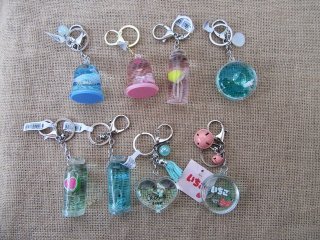 12 Funny Key Rings with Floating Animal or Beads Inside