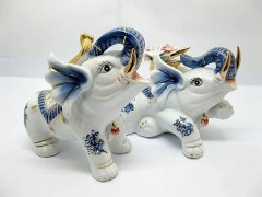 1Pair Fengshui Ceramic Elephant Statue Home Decoration
