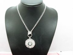 (image for) 60 Metal Chain Necklace with Round Pendant