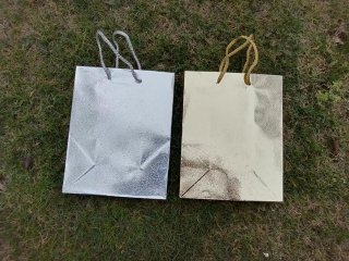 36 Glossy Silver Golden Paper Gift Carry Shopping Bag 23x18x10cm