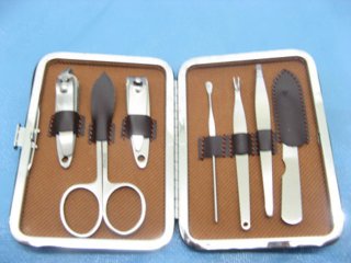 1Set 7Pcs ( 7in1 ) Metal Manicure Set BH-u68