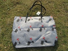 2Pcs Tote Woman Hand Bag Shoulder Bag Assorted Design 2Pcs Tote Woman Hand Bag Shoulder Bag Assorted Design