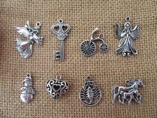 200Pcs New Various Design Beads Charms Pendants Jewellery