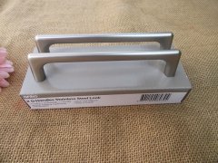 2Pcs D-Handles Stainless Steel Look Modern Wardrobe Handle 2Pcs D-Handles Stainless Steel Look Modern Wardrobe Handle