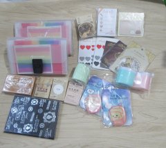 (image for) 44Sets Sticker Notepad Memo Card Pen Bag Stationery Set