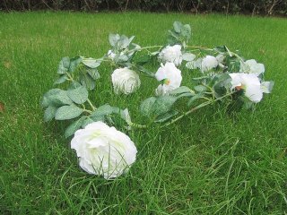 (image for) 4Pcs White 7 Flower Head Artificial Peony Leaf Garland Vine Stri