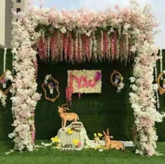 1X Golden Heavy Duty Large Double Square Garden Wedding Arch - Click Image to Close