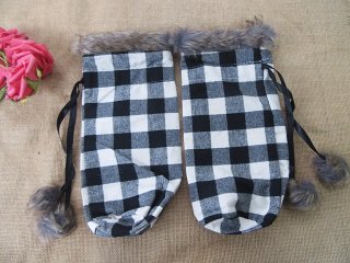 5x2Pcs Chekered Mittens Bag Pouch Hanging Christmas Holiday Deco (image for) 5x2Pcs Chekered Mittens Bag Pouch Hanging Christmas Holiday Deco