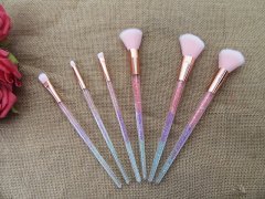 6Pcs Make Up Brushes Glittery Handle Make Up Tools Randomly 6Pcs Make Up Brushes Glittery Handle Make Up Tools Randomly