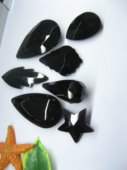 30 Assorted Black Glass Pendants pd-gd-ch9 - Click Image to Close