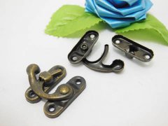 100 Bronze Plated Metal Horn Design Gift Box Buckle 100 Bronze Plated Metal Horn Design Gift Box Buckle