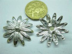 (image for) 50 Metal Flower Pendants Jewelery Finding ac-mp-ch18