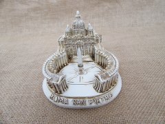 1X Resin San Pietro Place of Saint Stone Vatican Statue Decorati 1X Resin San Pietro Place of Saint Stone Vatican Statue Decorati