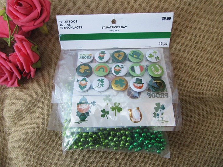 1Set St Patricks Day Party Gift W/15 Tattoos 15 Pins 15 Necklace - Click Image to Close